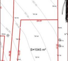 Nous achetons donc ces 2 terrains ! Terrain agricole derri&egrave;re   idem &agrave; droite,  et 2 parcelles &agrave; vendre &agrave; droite !