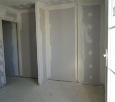 Chambre 1 (avec futur placard)