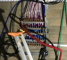 Isolation trappe plomberie sous-sol en cours