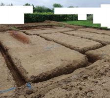 Vue de devant de la maison - côté Nord