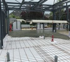 Dalle béton.