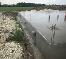 Réalisation de la dalle coté garage