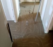 Coulage de la chape liquide