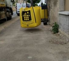 Surprise ! Les matériaux sont finalement tous livrés (à 2 sacs de chaux près).