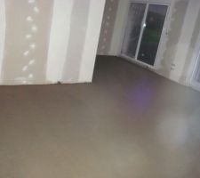 Préchappe au rez de chaussé