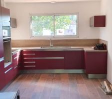 La cuisine est finie, il ne manque que le four