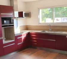 La cuisine est finie, il ne manque que le four