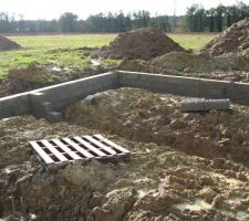 Il pleut souvent ça ralentie les travaux