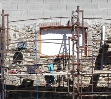 Pose des v&eacute;rins et d'un sert joint