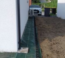 Pose bordure +toile paysagere