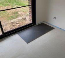 Le carrelage est arrivé , démarrage ce vendredi 12 juin