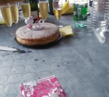 Anniversaire le jour de la pose de la cuisine en petit comité..