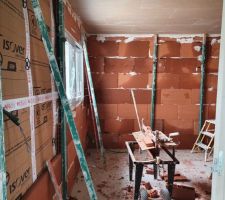 Briques rouges chambre