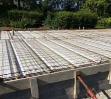 Ferraillage avant coulage maison