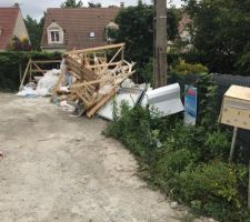 Déchets stockés chez mes voisins