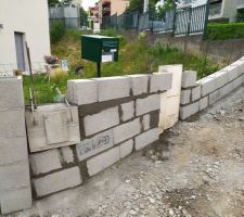 Mur nord entrée du lotissement