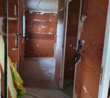 Couloir chambre rdc