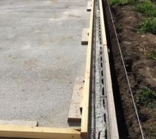 Derniers coffrages &agrave; b&eacute;ton pour sabots de r&eacute;ception ossature !!!