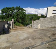 Fin du mur du lotissement