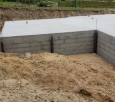 Ajout de poteaux de renforcement pour la terrasse