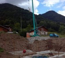 Arrivée de la grue