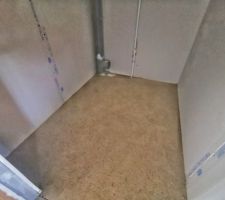 Chape lisse à l'étage