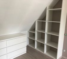 Dressing sous comble de notre chambre