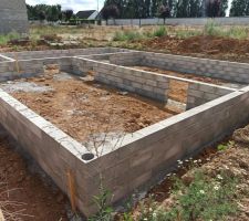 Vide sanitaire termin&eacute;. 
Dalle pr&eacute;vue semaine prochaine.