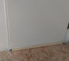 Agrandissement de la porte d'entrée.