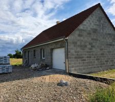 Je vous laisse admirer la "propreté" du chantier!