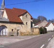Façade coté rue maison