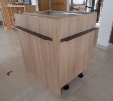Implantation du meuble inséré dans l'ilot  de  cuisine