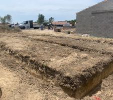 Vue du fond de la maison, ce sera la chambre d?amis.