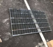 Grille d?entrée sur mesure du vide sanitaire