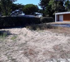 Mise à niveau avec le terrain voisin