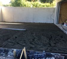 Le car parc coul&eacute;