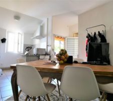 Salle à manger / cuisine AVANT travaux