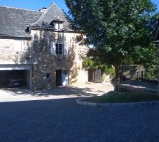 Façade ouest + cours intérieur