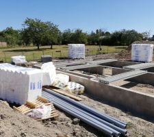 Livraison pour la dalle le 27 juillet