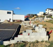 VS pour la partie basse, dalle port&eacute;e pour la partie haute