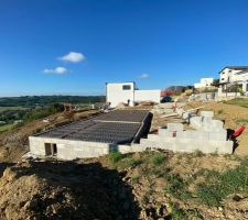 VS pour la partie basse, dalle port&eacute;e pour la partie haute