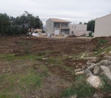 Vue oppos&eacute;e du bas de la bute