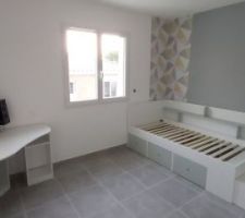 D&eacute;but de d&eacute;coration et am&eacute;nagement chambre Thomas 9 ans et demi