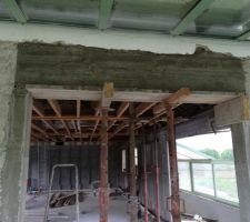 Modif fen&ecirc;tre => baie vitr&eacute; Sud
linteau fini