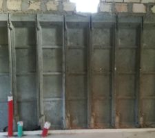 Ouverture entre maison et ancien garage
Avant d&eacute;molition