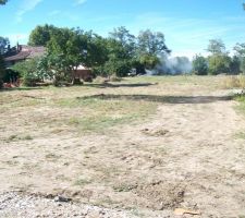 Vue du terrain une fois debrouissailler