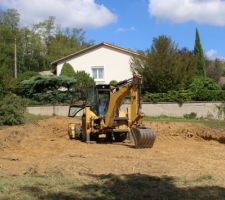 Sous un beau soleil, cela prend forme un peu plus