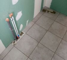 Pose carrelage salle de bain