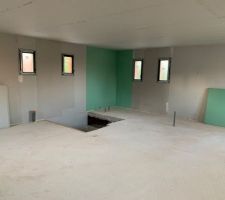 Fin de l?isolation p&eacute;riph&eacute;rique de l?&eacute;tage