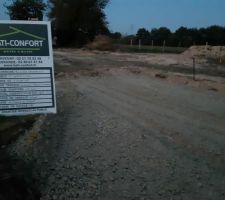 Nous sommes le 17/09/20 le lendemain de la signature ( 2 mois de recours des tiers à expiré) et baticonfort a assuré largement car le terrassement a déjà débuté et toutes les souches arrachés